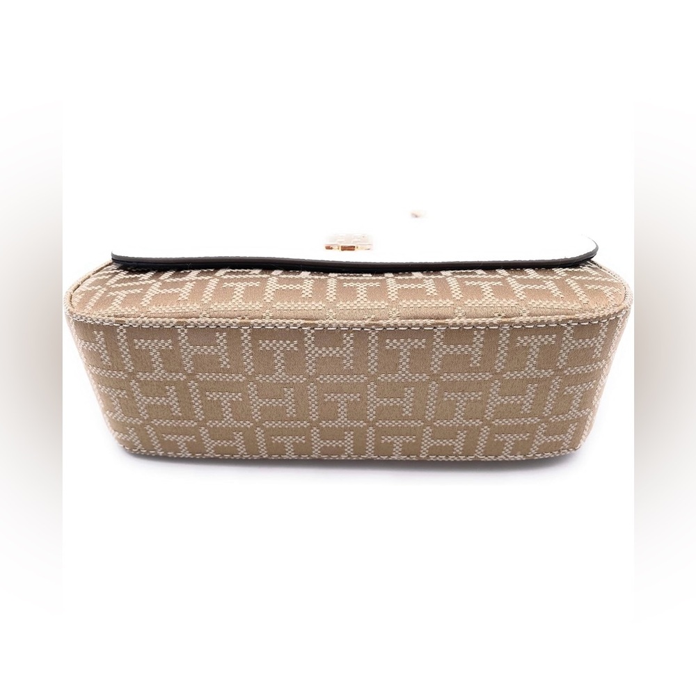 Tommy Hilfiger shoulder bag - Picture 5 of 5